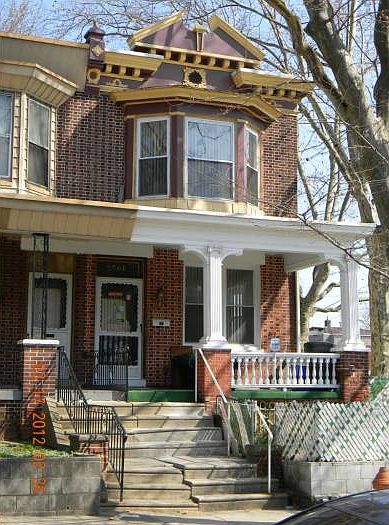 End-Unit Exterior
