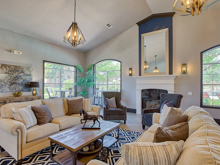 Villas at Park West — Photo 19