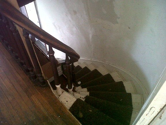 3rd image of 502-504 504 Davis St