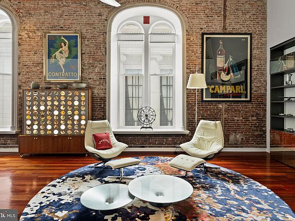 3rd image of 105 S 12th St #202/203