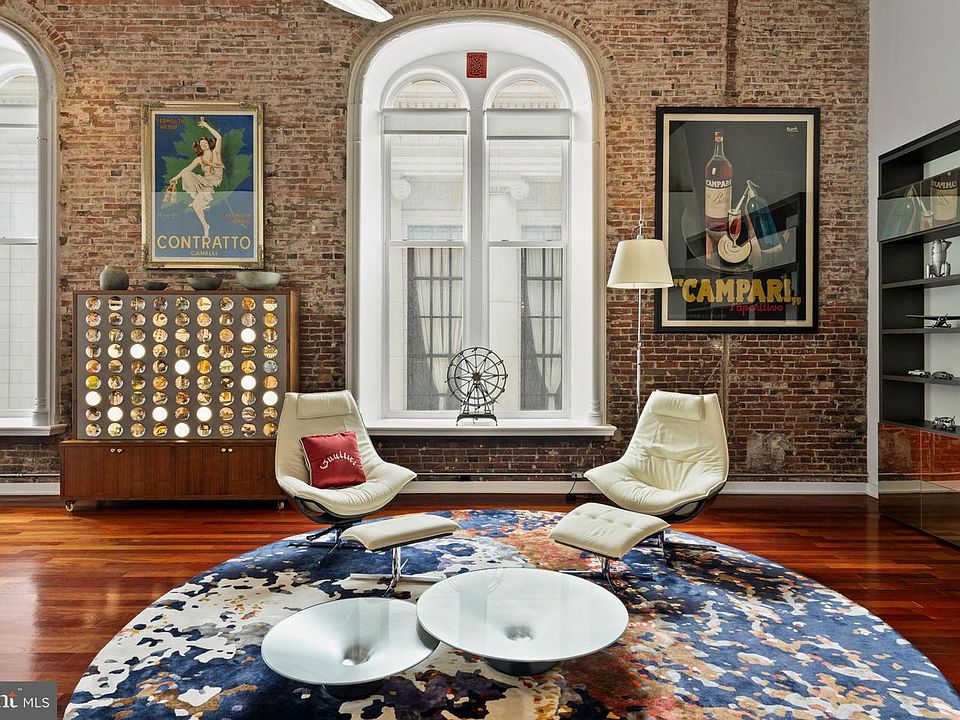 1st image of 105 S 12th St #202/203