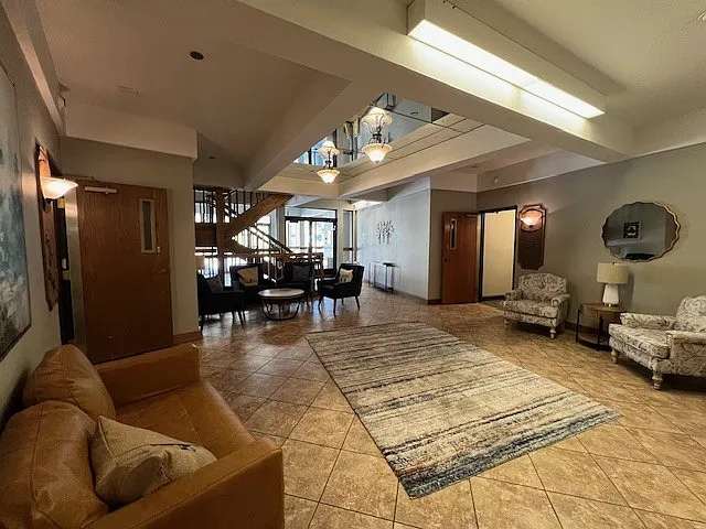 3951 Fairway Hills Dr — Photo 21