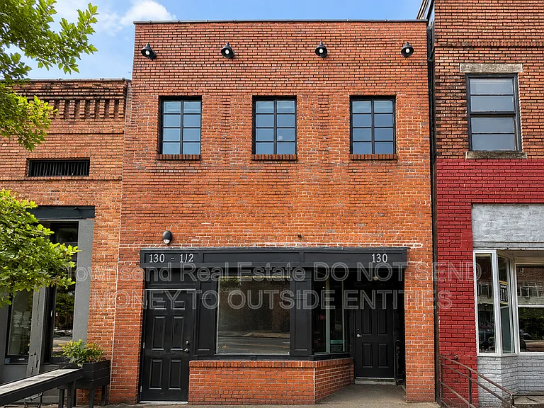 130 Person St #1/2 — Photo 1