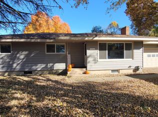 56361 Griffith Rd, Three Rivers, MI 49093