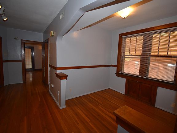 5th image of 3438 Shenandoah Ave #40