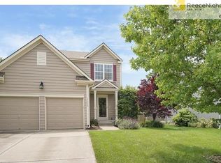 17557 W 160th Ter, Olathe, KS 66062