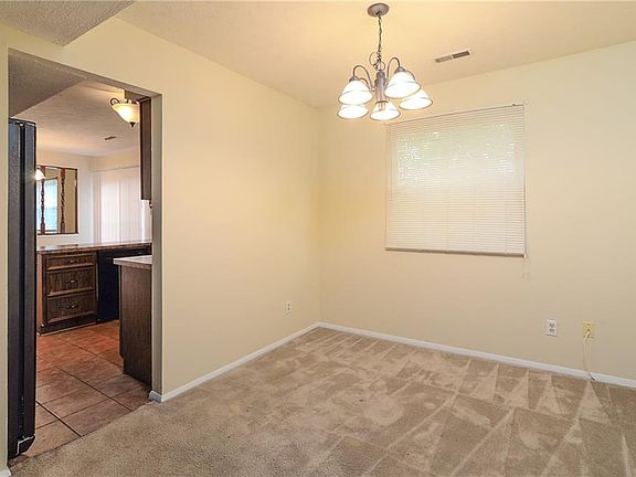 4th image of 1400 Paul Jack Dr