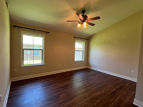 5th image of 9573 Chariot Ave