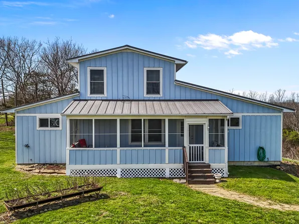 698 Mudlick Rd, Cynthiana, KY 41031