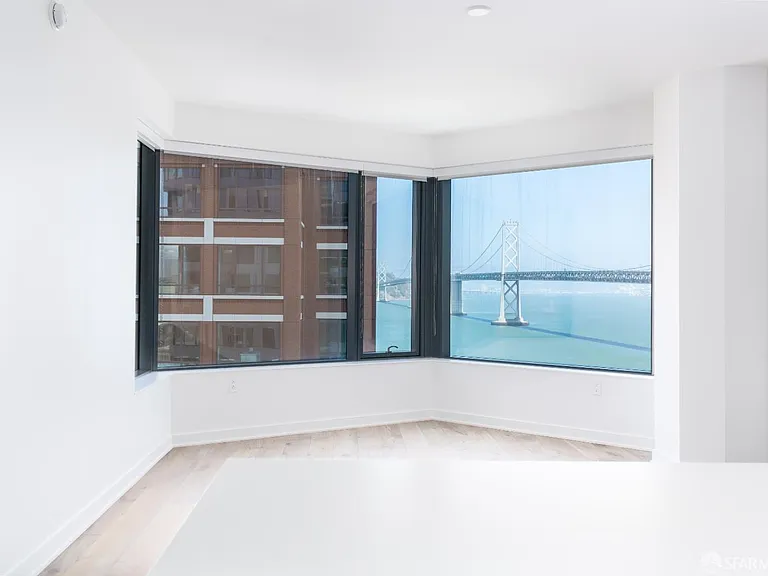 280 Spear St #19F — Photo 5