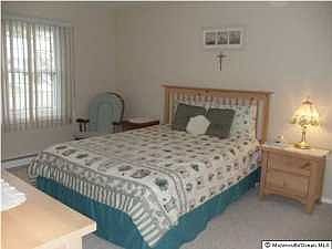 2nd image of 1125A Argyll Cir