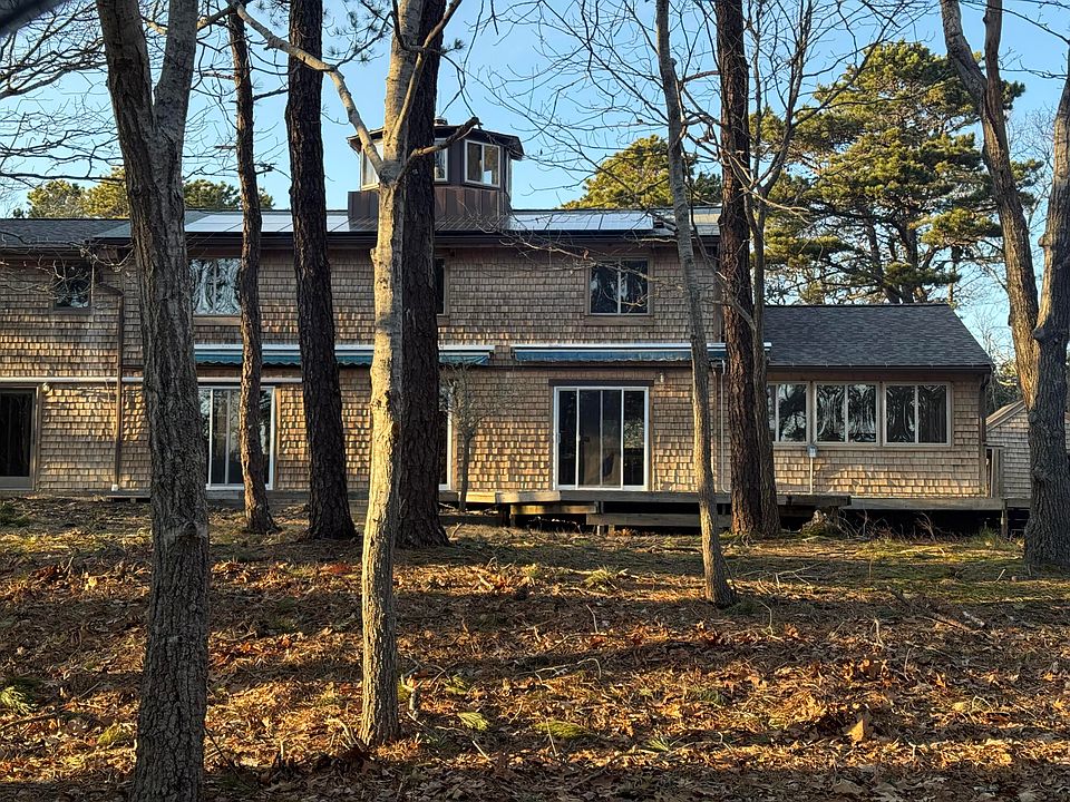 1st image of 205 Blue Heron Road