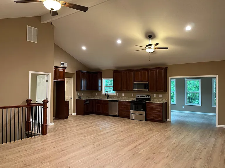 4355 Martin Rd — Photo 7