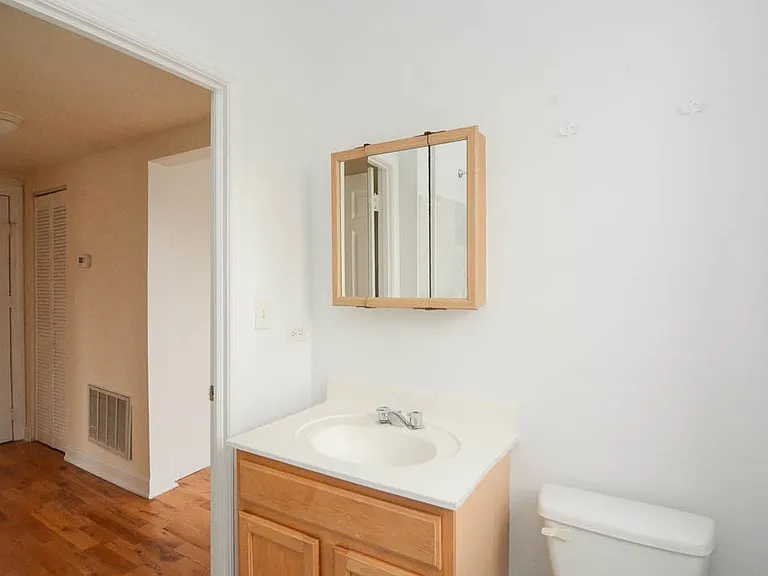 2347 N Drake Ave #4 — Photo 16