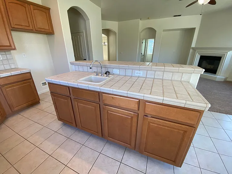 9748 Roedell Way — Photo 12