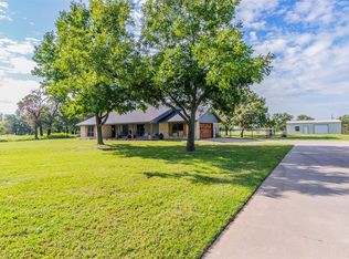 2145 Old Mineral Wells Hwy, Weatherford, TX 76088