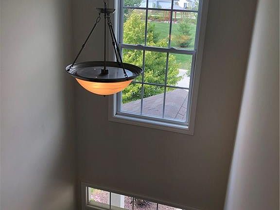 5th image of 10745 Sunbird Dr