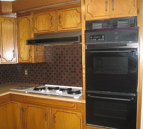 2nd image of 3 Stanford Dr