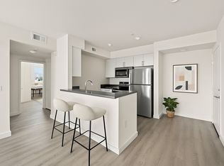 The Peake Apartments, Los Angeles, CA 90016