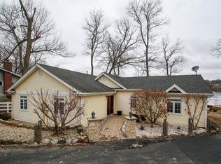 320 Indian Point Rd, Twin Lakes, WI 53181