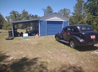 8720 Sandy Pine Ln, Perry, FL 32348