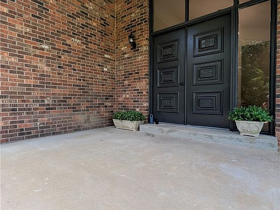 5th image of 22403 Daisy Hill Road