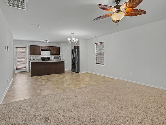 3rd image of 506 Old Salem Dr