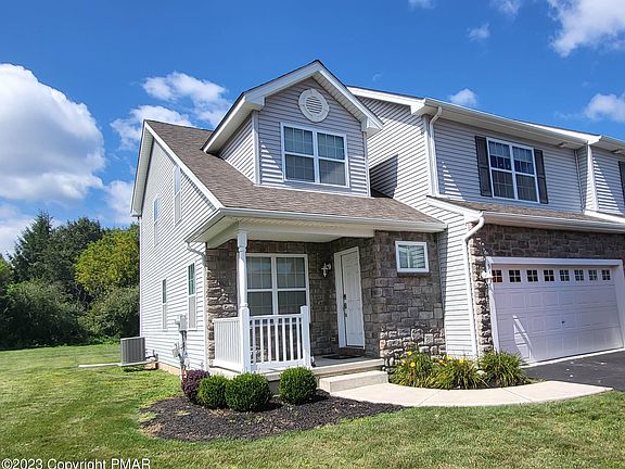 2nd image of 902 S Fork Dr