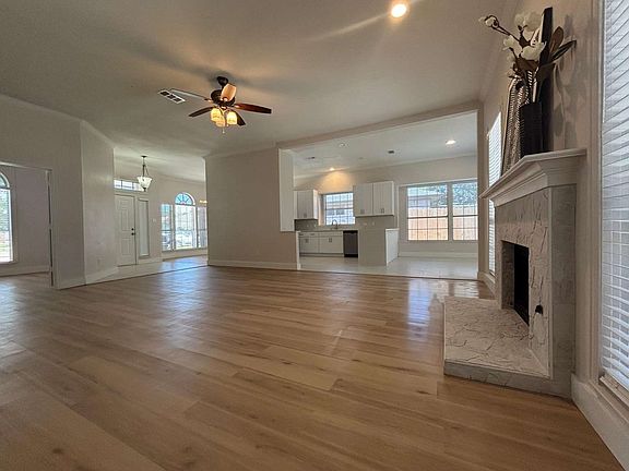 3rd image of 4209 Bermuda Dr