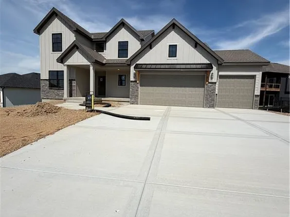 13630 Clover Ct, Kearney, MO 64060
