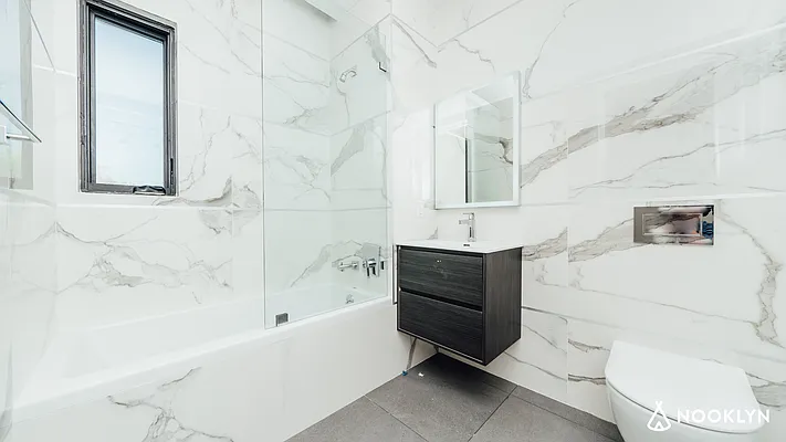 Rented by Nooklyn NYC LLC | media 108