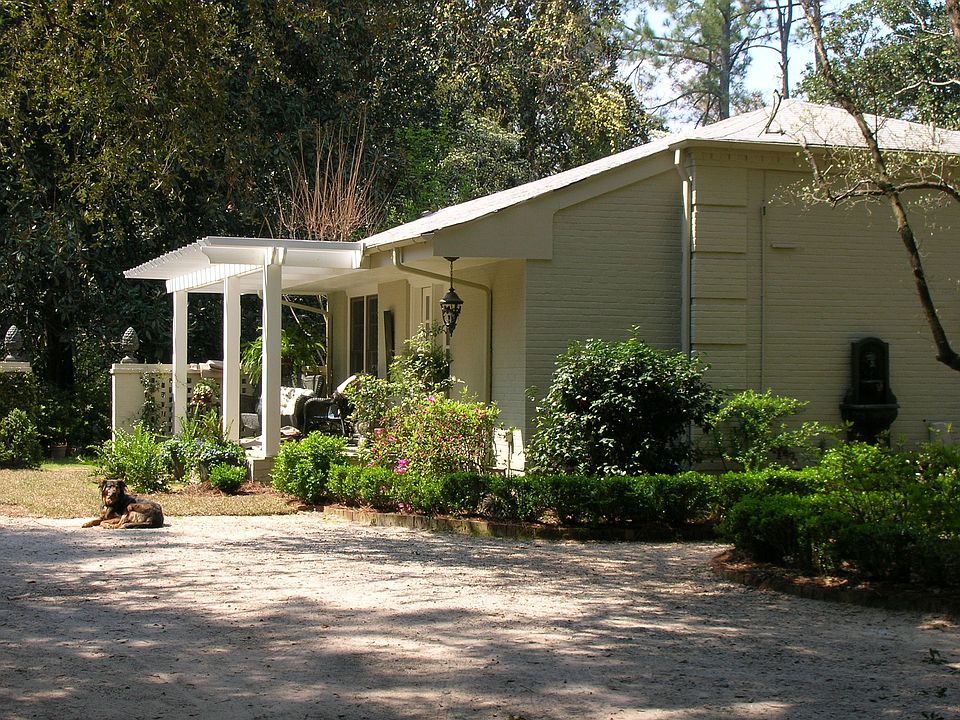 Side Porch and Entrance