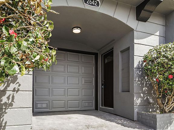 3rd image of 2642 Ulloa St