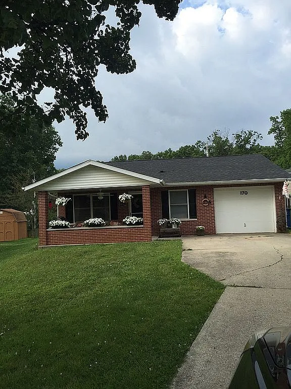 170 J Hunter Dr photo 1