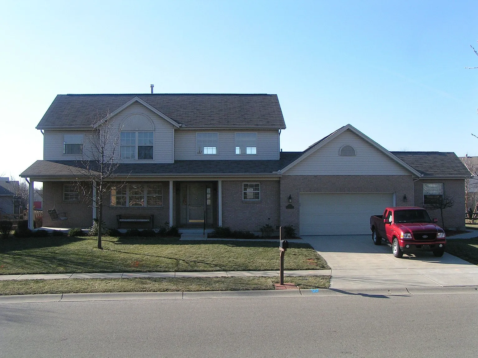 4585 Fairfield Commons Dr photo 1