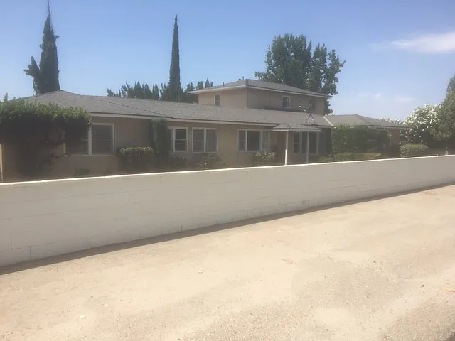 6929 E Nebraska Ave — Photo 3