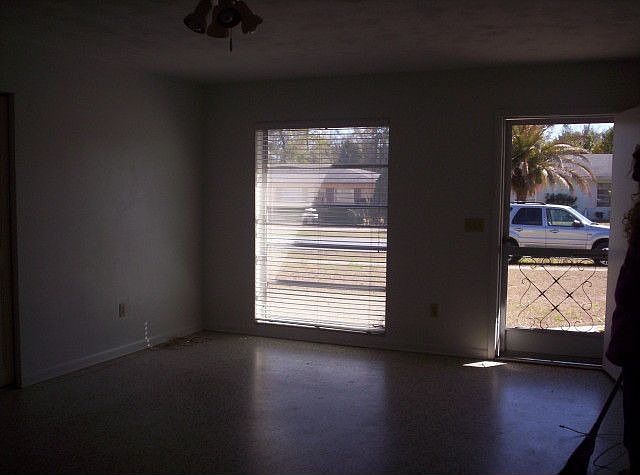 1st image of 9213 N Elliot Way