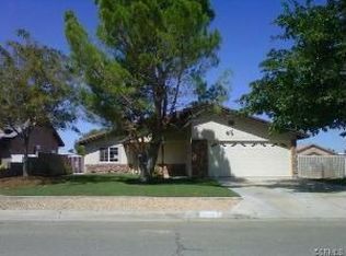 26382 Edgewater Ln, Helendale, CA 92342