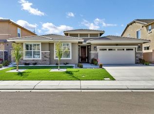 2145 Apple Blossom Ln, Manteca, CA 95337