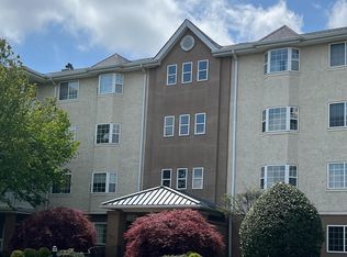 323 Paoli Pointe Dr, Paoli, PA 19301