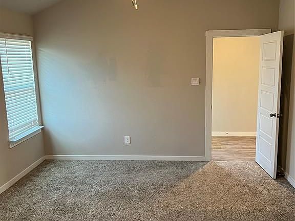 5th image of 12711 Sydenham Hill Ln