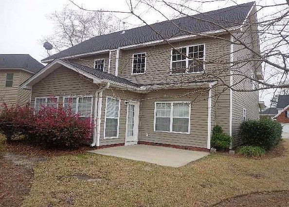 2nd image of 301 Baybridge Dr