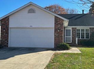 1926 Montana Dr, Springfield, IL 62704