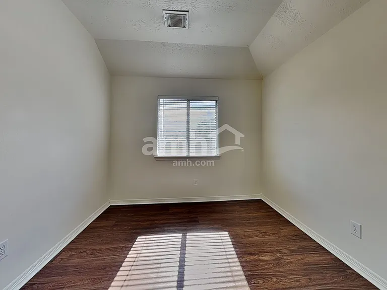 30622 N Sulphur Creek Dr — Photo 16