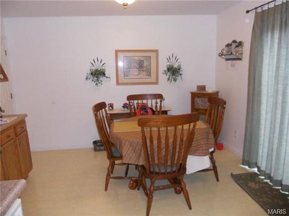 4th image of 10662 Carroll Wood Way