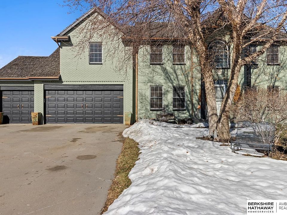 1st image of 17822 Sawgrass Cir