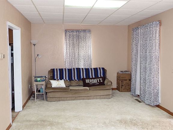 5th image of 1223 N B St