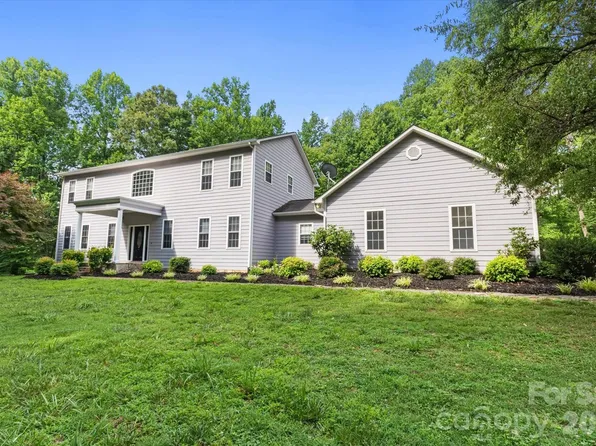 690 Stacy Hill Rd, Marion, NC 28752