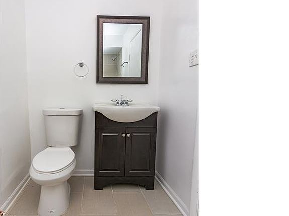 2nd image of 7000 S Dorchester Ave #13612