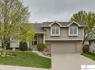 14103 Lillian Cir, Omaha, NE 68138